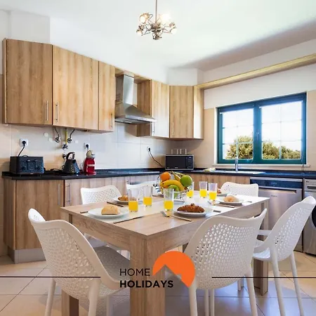 #146 Summer House A6 By Holidays * Ferreiras