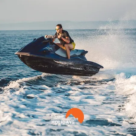 #146 Summer House A6 By Holidays * Ferreiras